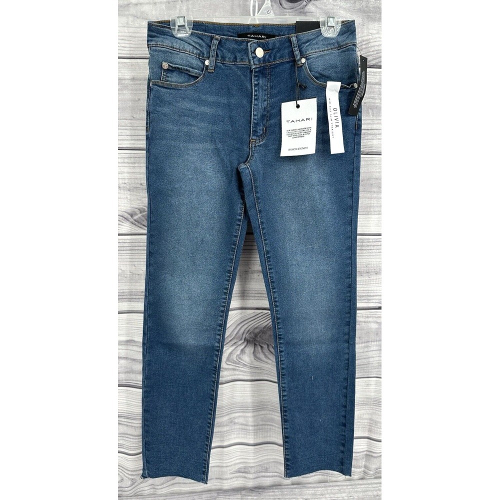 TAHARI OLIVIA MID RISE SLIM STRAIGHT JEANS Women's Size 6 / 28 ROANNE MED WASH